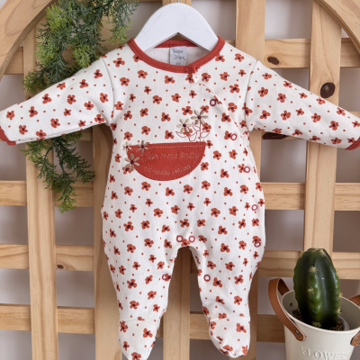 Macacão Trape Zape - A Flor mais linda do nosso jardim - Off e Cor Telha